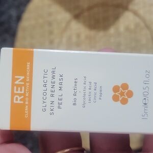 Ren peel mask